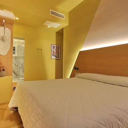 Dreaming Rome Suites Екстер'єр фото